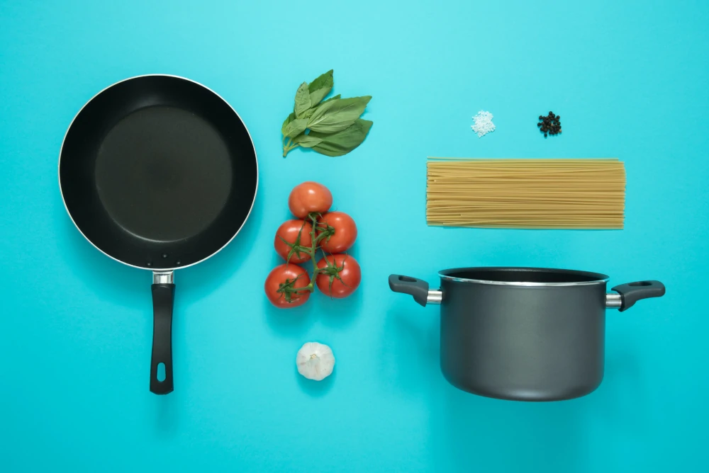 Cooking pasta by Icons8 Team from Unsplash